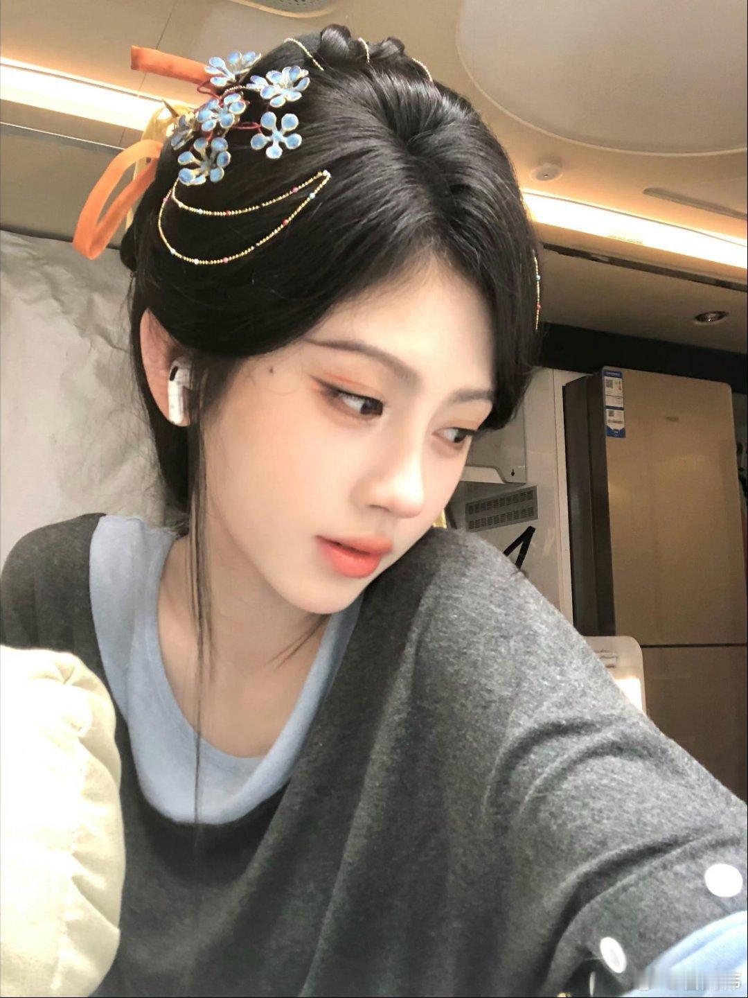 jjy 鞠婧祎万花世界 jjy 鞠婧祎苏绿夏思念是无法降解的塑料