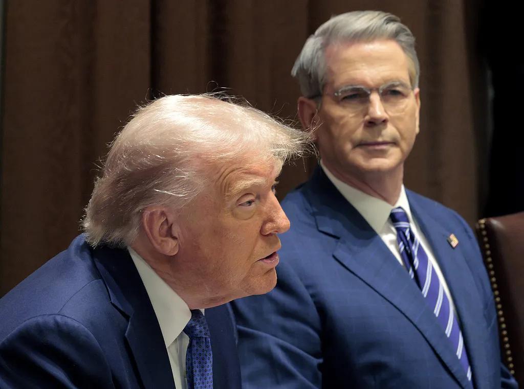 特朗普官宣访华后，法德都想安排元首访问中国。感觉中美谈好了，欧公子不买单就得端上