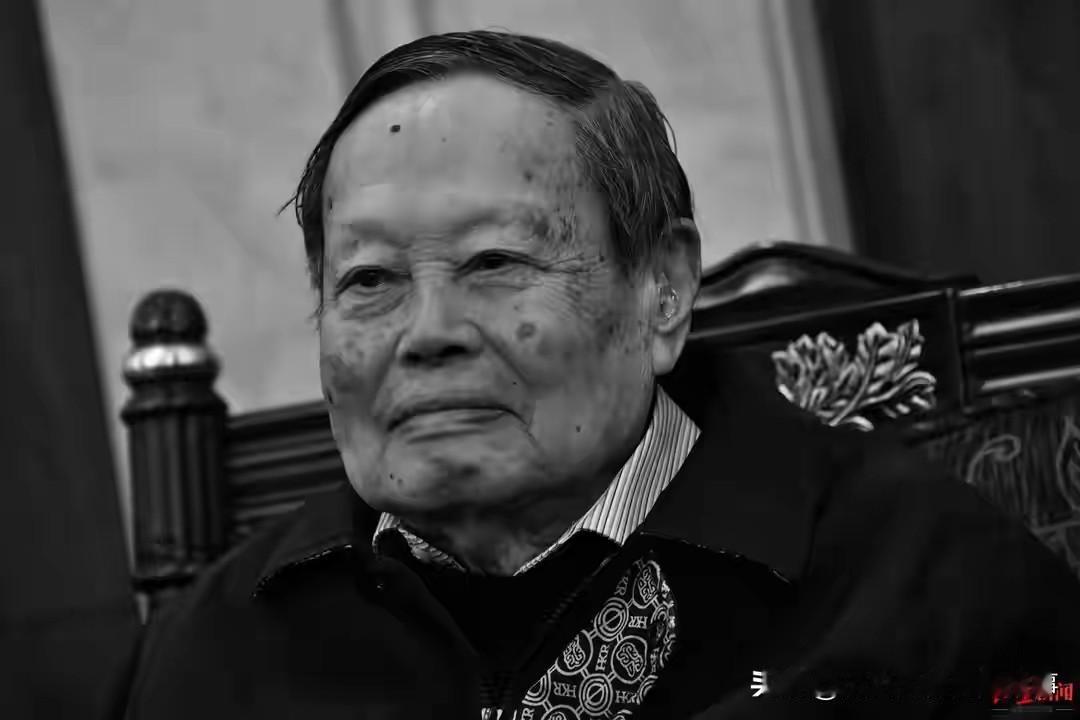 杨振宁先生在北京病逝：那颗闪耀百年的科学巨星。
 
 共同送别这位跨世纪的科学巨