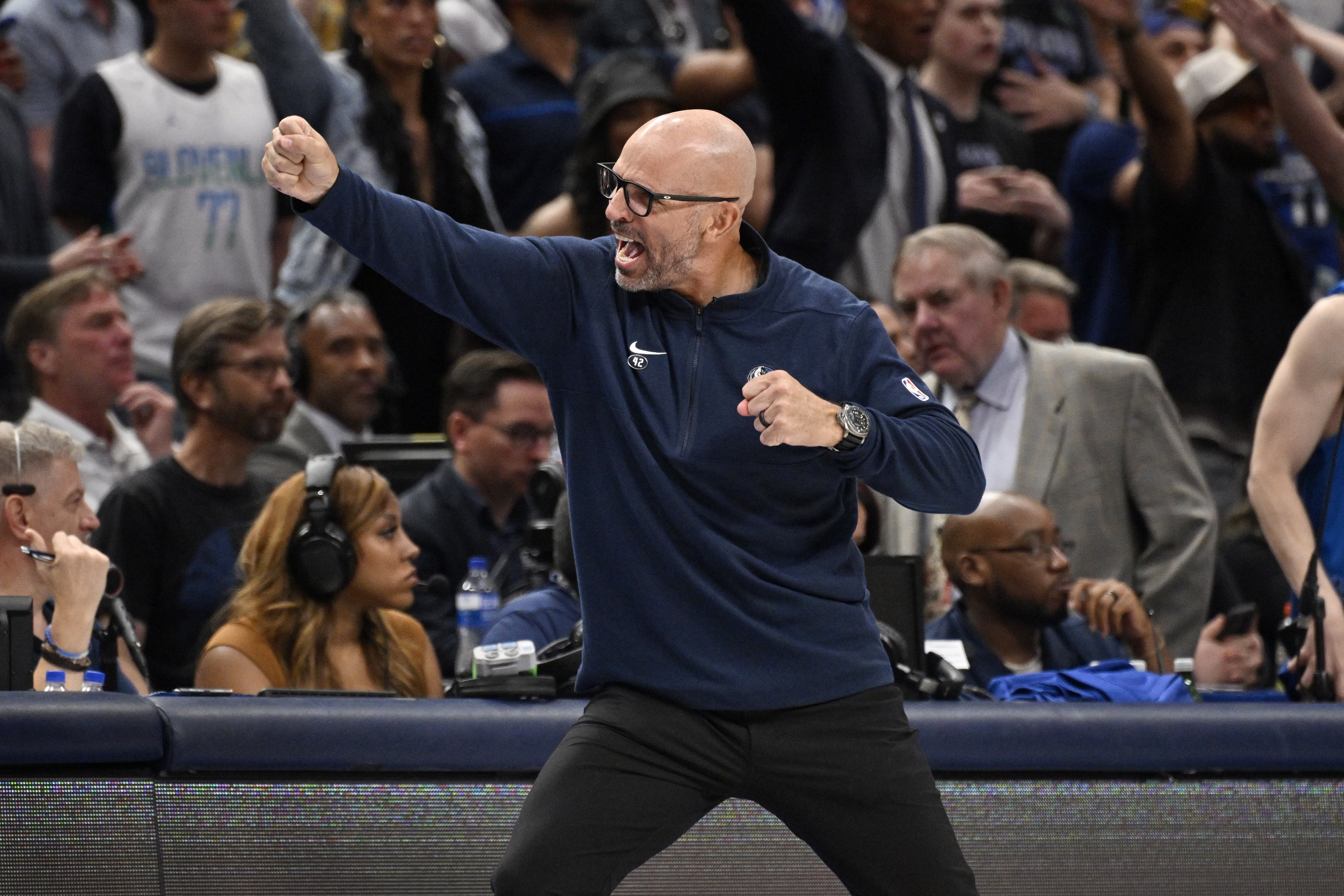 马后炮来了！NBA官方出具昨天比赛最后2分钟的裁判报告，有3次漏判，包括漏吹鹈鹕