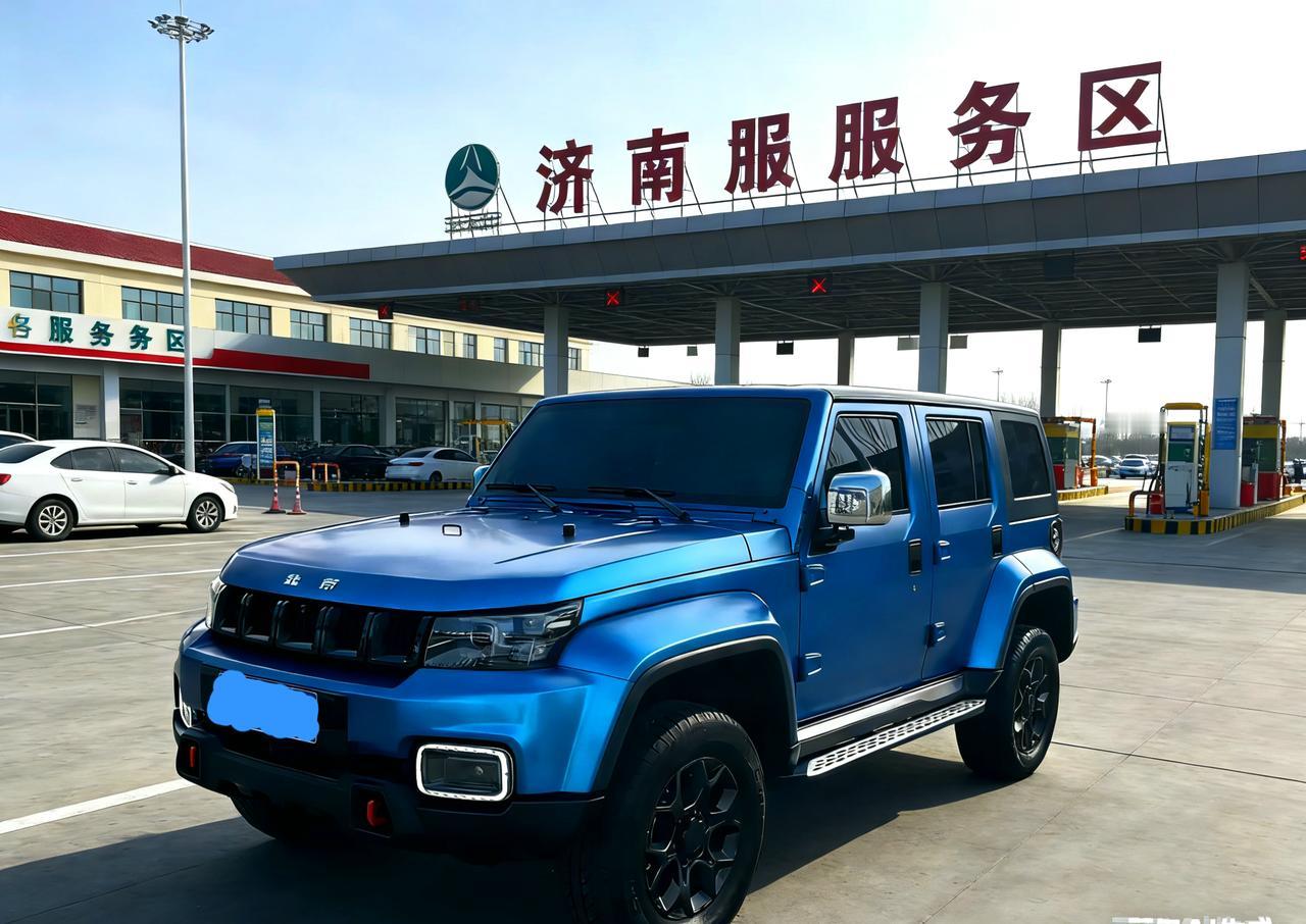 如果说柴油版bj40你真的用起来感觉能遇到什么的话，我觉得能遇到的就是省钱。1公