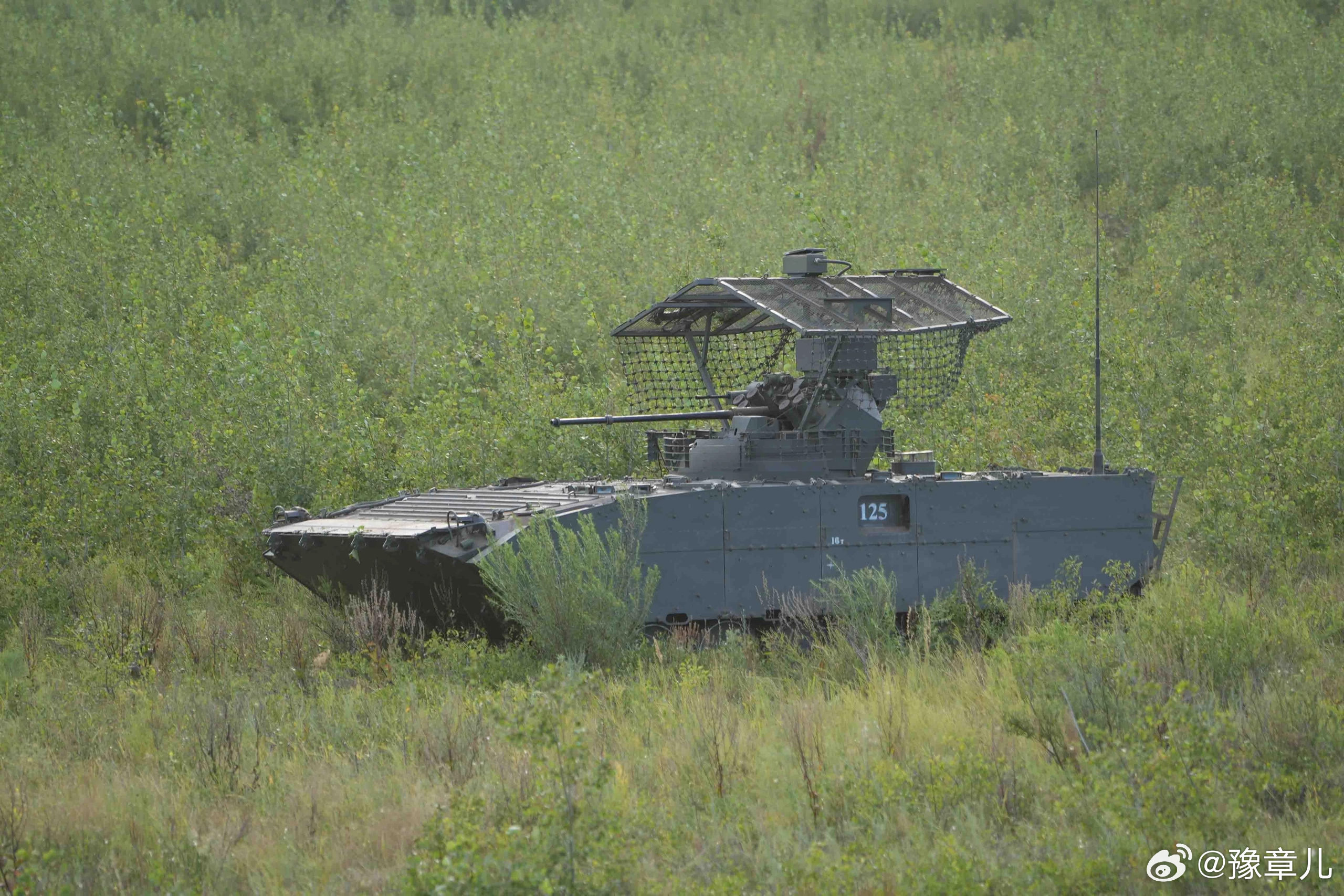 BMP-1AM装甲车 
