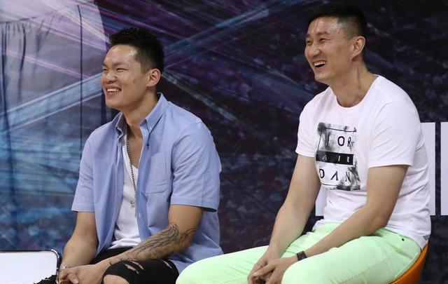 #广东男篮签约新外援-前NBA球员威尔-巴顿，再加5大国手，新赛季阵容豪华#  