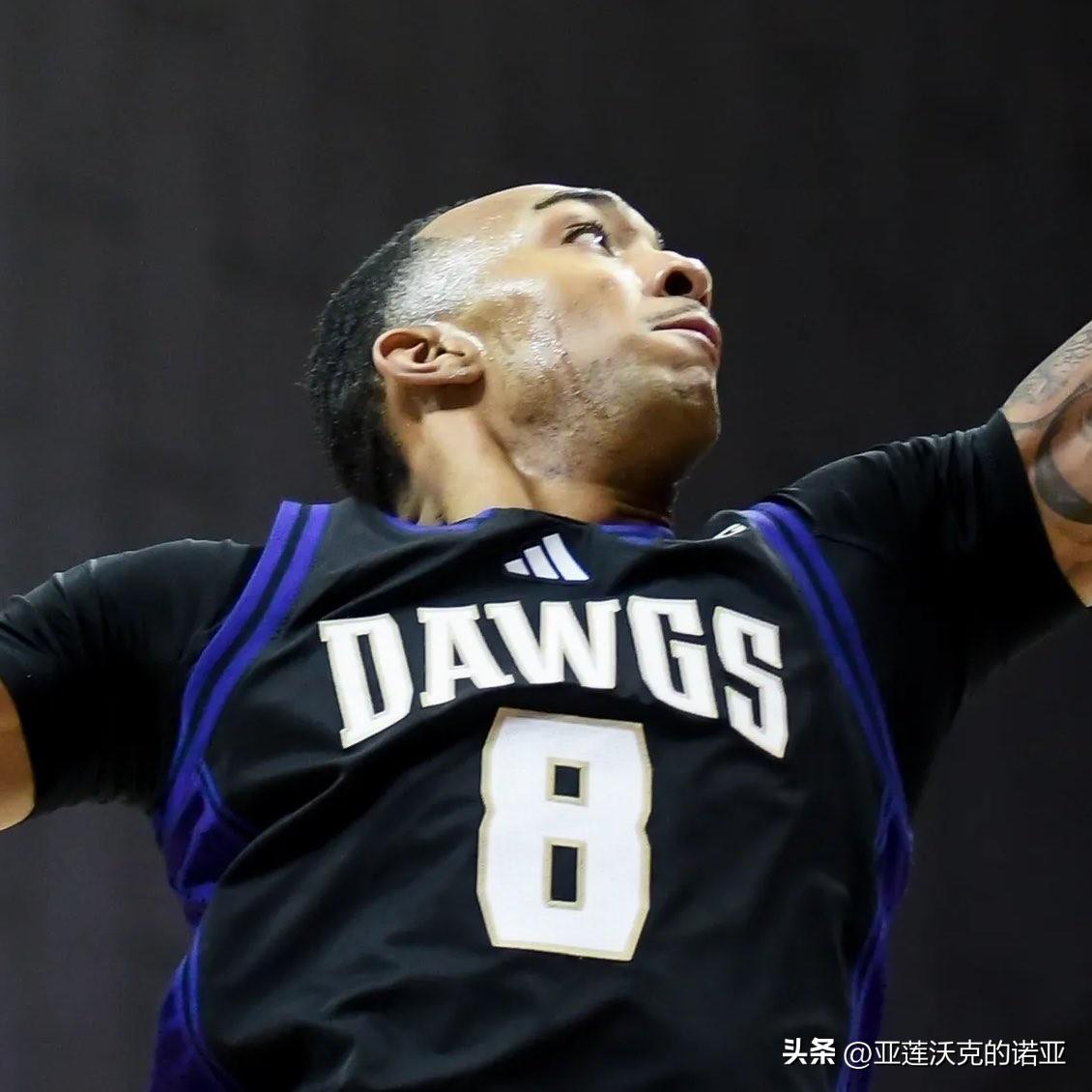 官方公布大学退选名单，NCAA男篮 华盛顿大学侧翼Bryson Tucker决定