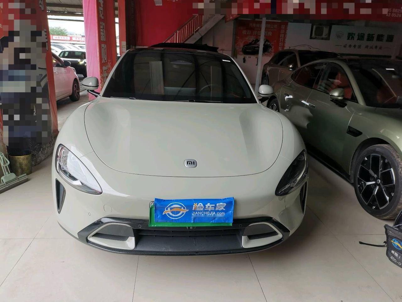 当初特斯拉大规模召回，还记得特粉怎么说的吗？
“负责任、有担当的企业”，“国产车