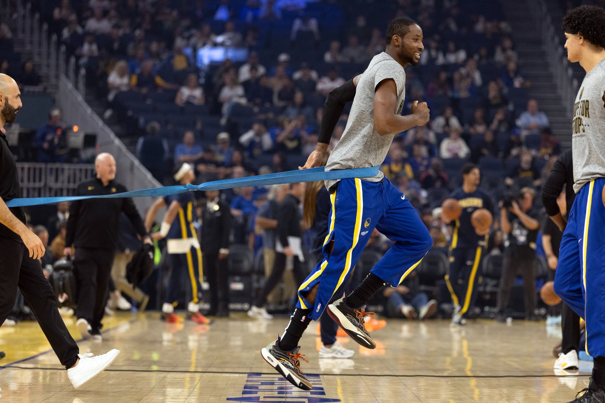 NickFriedell：“我们已经一次又一次地看到这种情况，而且即便在他膝伤复