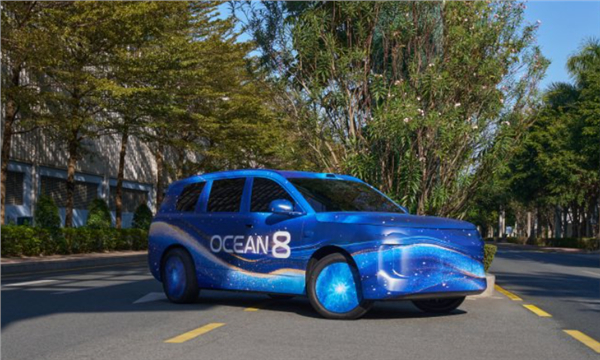 比亚迪海豹08与海狮08的最新测试谍照曝光。两款新车定位大型高端车型，目标市场区