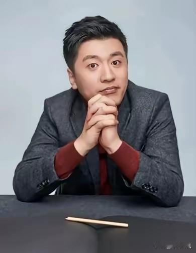 这几天网上铺天盖地都是说张雪峰的，我很好奇，翻看了很多有关他的报道，有视频，也有