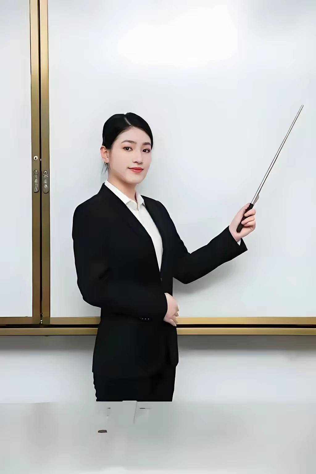 从外表真的看不出什么。为人师表啊！真想不到背后还有这么不为人知的另一面。