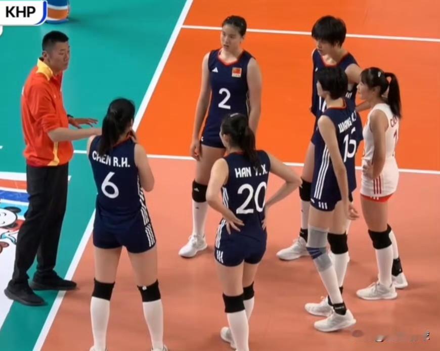 ⚔️ 俄中青年运动会第3日，中国U18男、女排尽管再次告负，但与前两日比临场表现