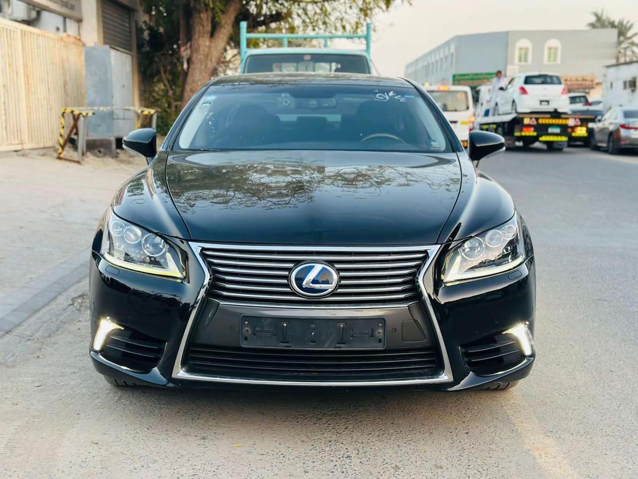 15年末代雷克萨斯LS600HL.经典永不过时10年前的产物放到至今依然吊打所有