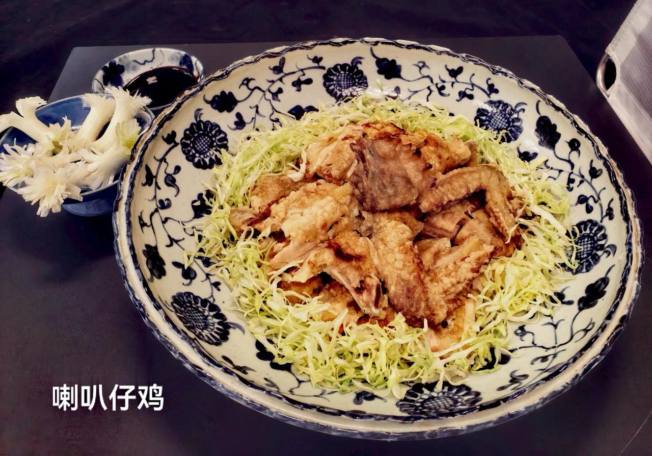 百年成都老川菜（十一），醪糟红烧肉：此菜源于老成都少城内一些公馆。百多年前的成都