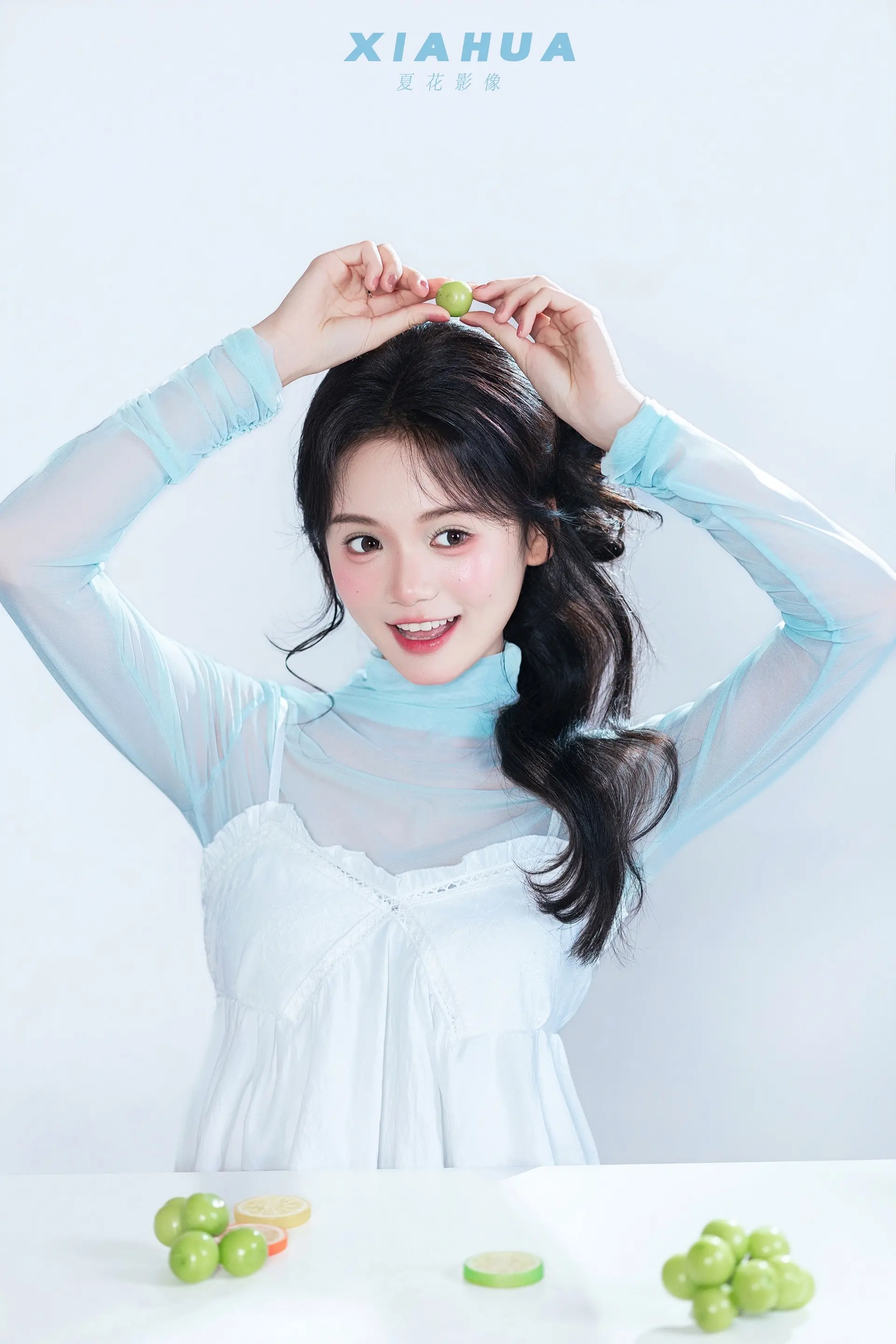 氧气少女白月光写真。