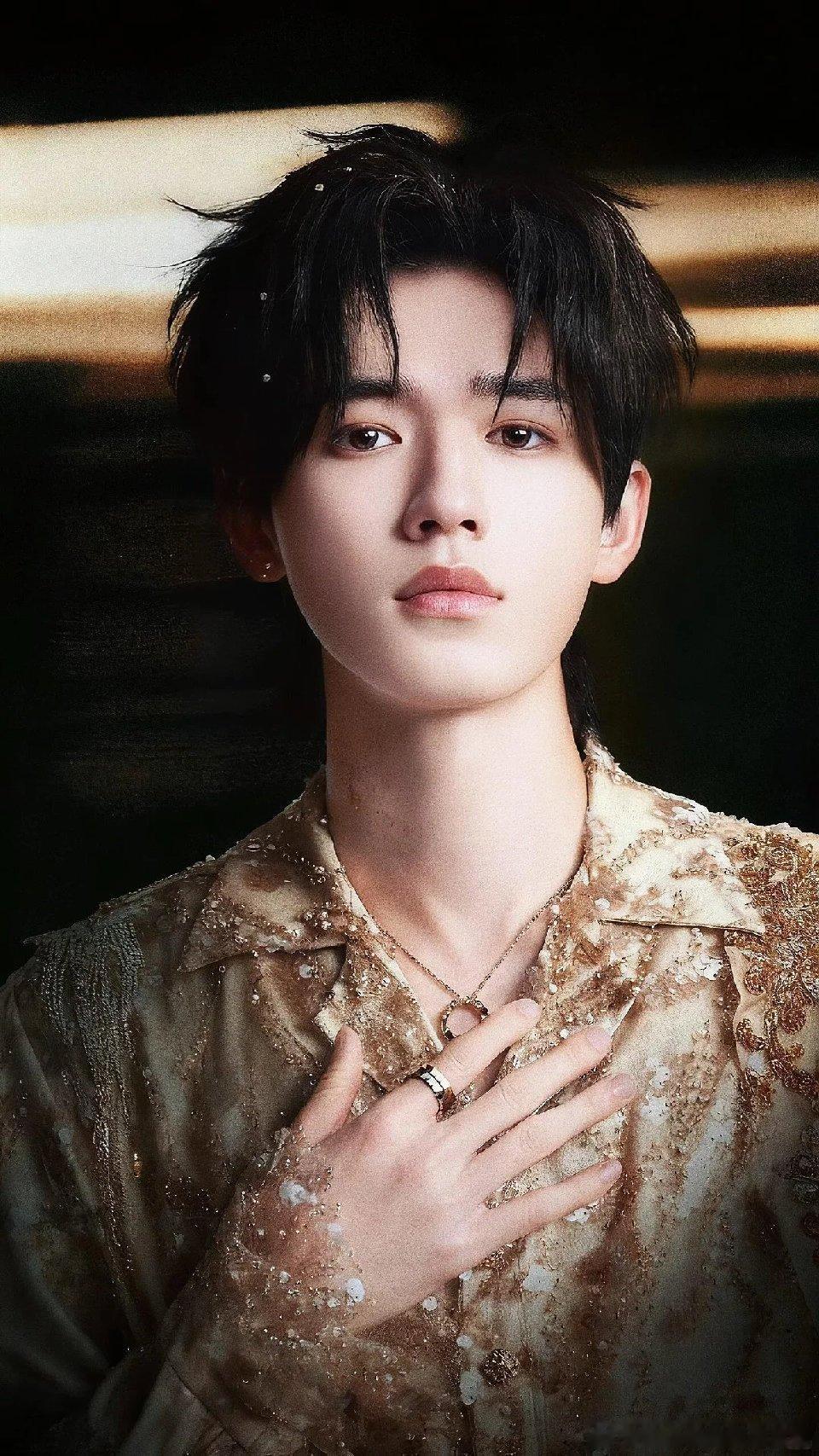 宋亚轩比格大王比格犬附体，把破坏王任务完成得又认真又搞笑，那无辜的小表情 ​​​