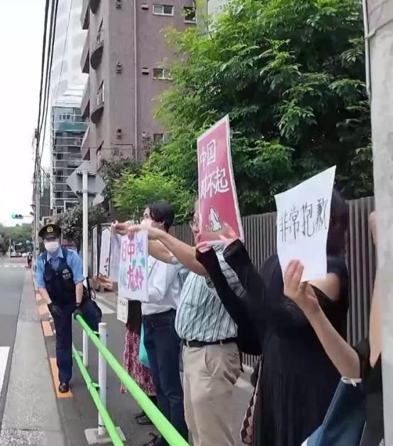 大陆的“单相思”，该醒醒了！马英九的“不统”、朱立伦的“亲美”、洪秀柱的“空喊”