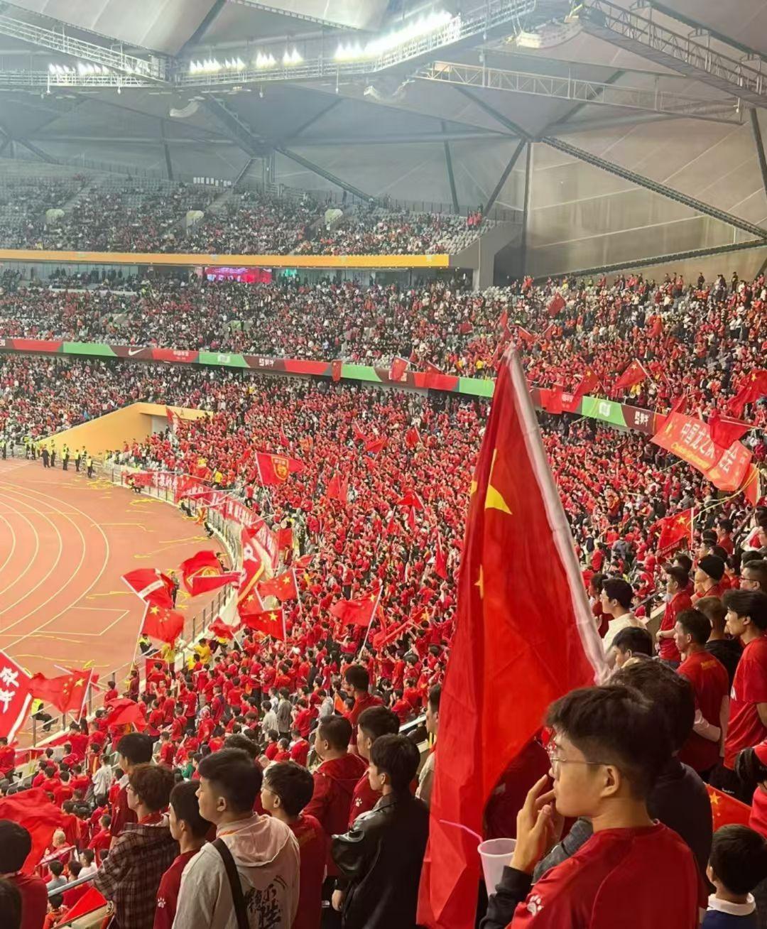 没有董路，中国足球还是那个中国足球，贪污腐败问题一直都在，还是旧的那一套模式，中