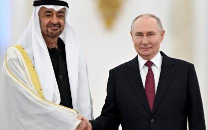 普京没有放弃伊朗，近期普京要求俄罗斯大规模出口军用产品，出口给包括伊朗的几个国家