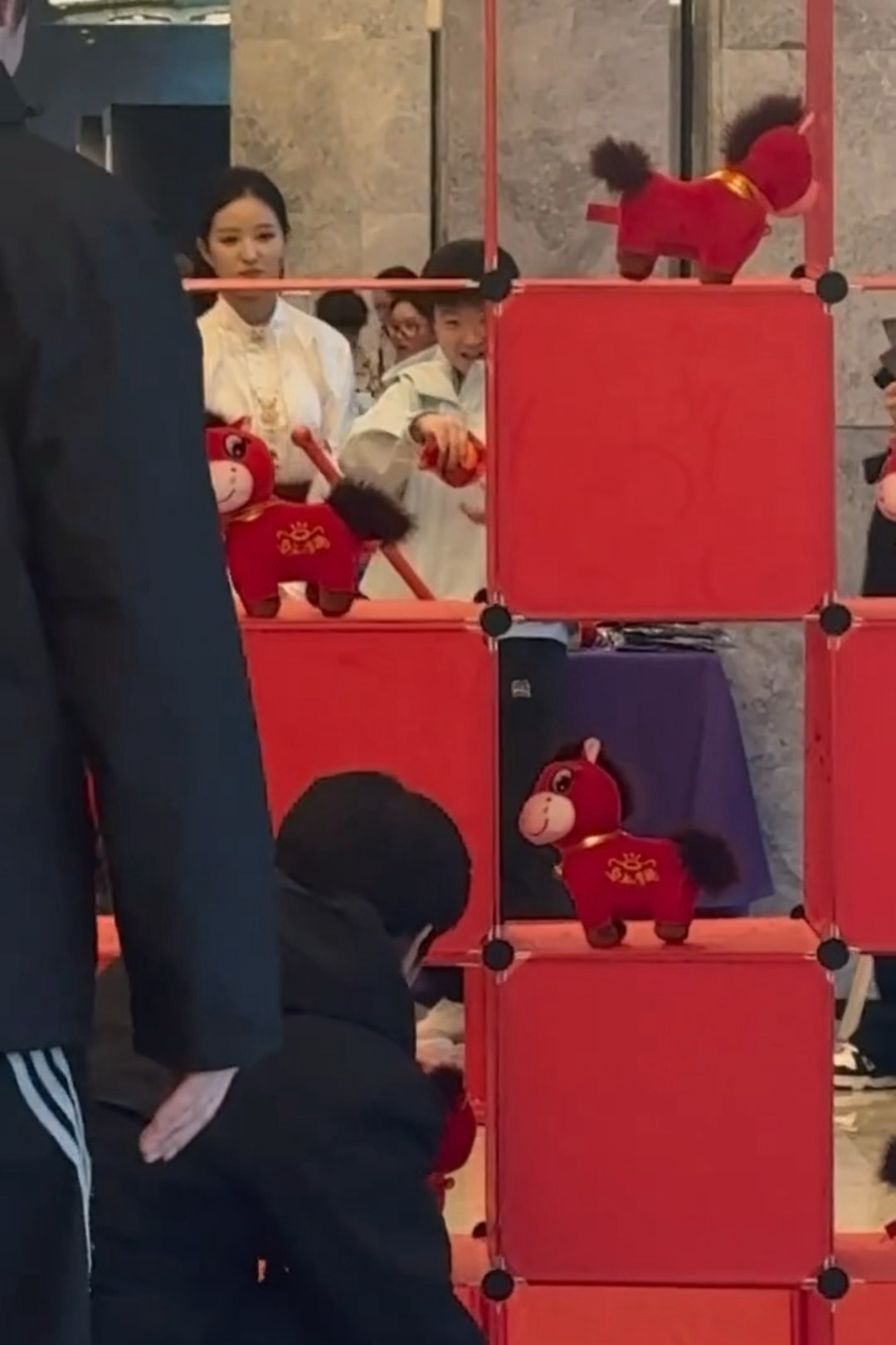 wtt快点把咪姐这个的小马视角放出来