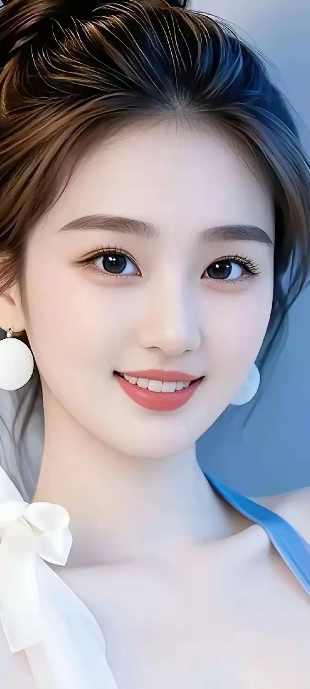 甜美少女风，温柔微笑，清新自然！🌸💖