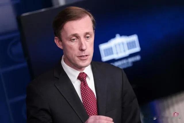 沙利文访华途中会见特鲁多，结果就是加拿大紧跟美国，加拿大总理特鲁多周一宣布，对中
