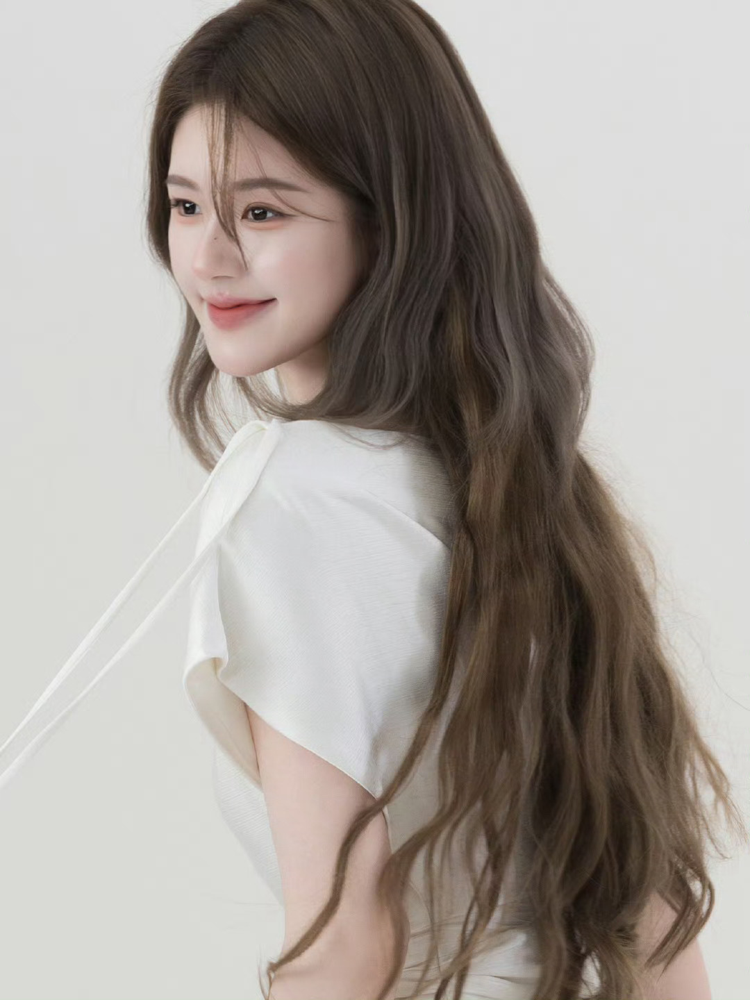 赵露思新商务伯希和预计3.12官宣 