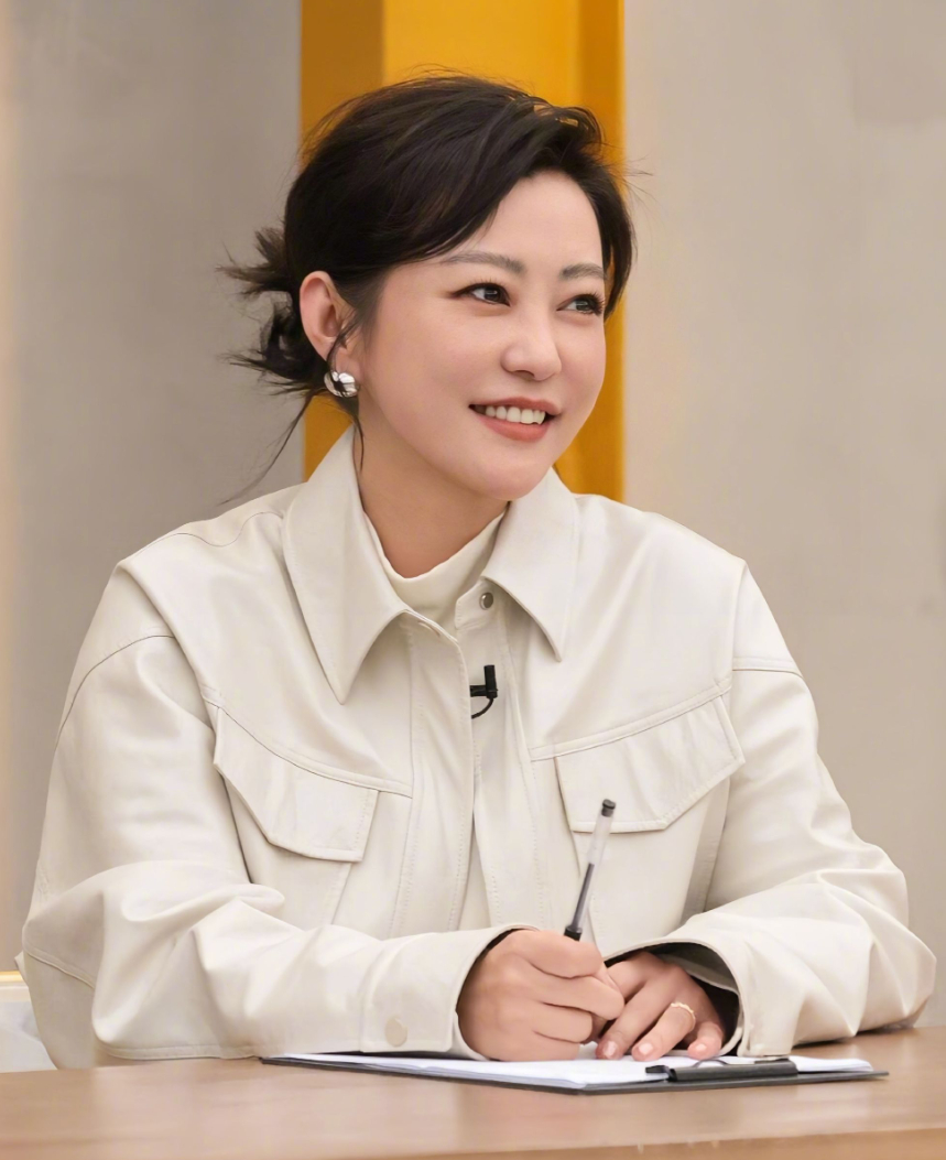 郝蕾 我说的不是辛芷蕾  如果说的不是辛芷蕾，为什么当时不直接澄清呢？ 