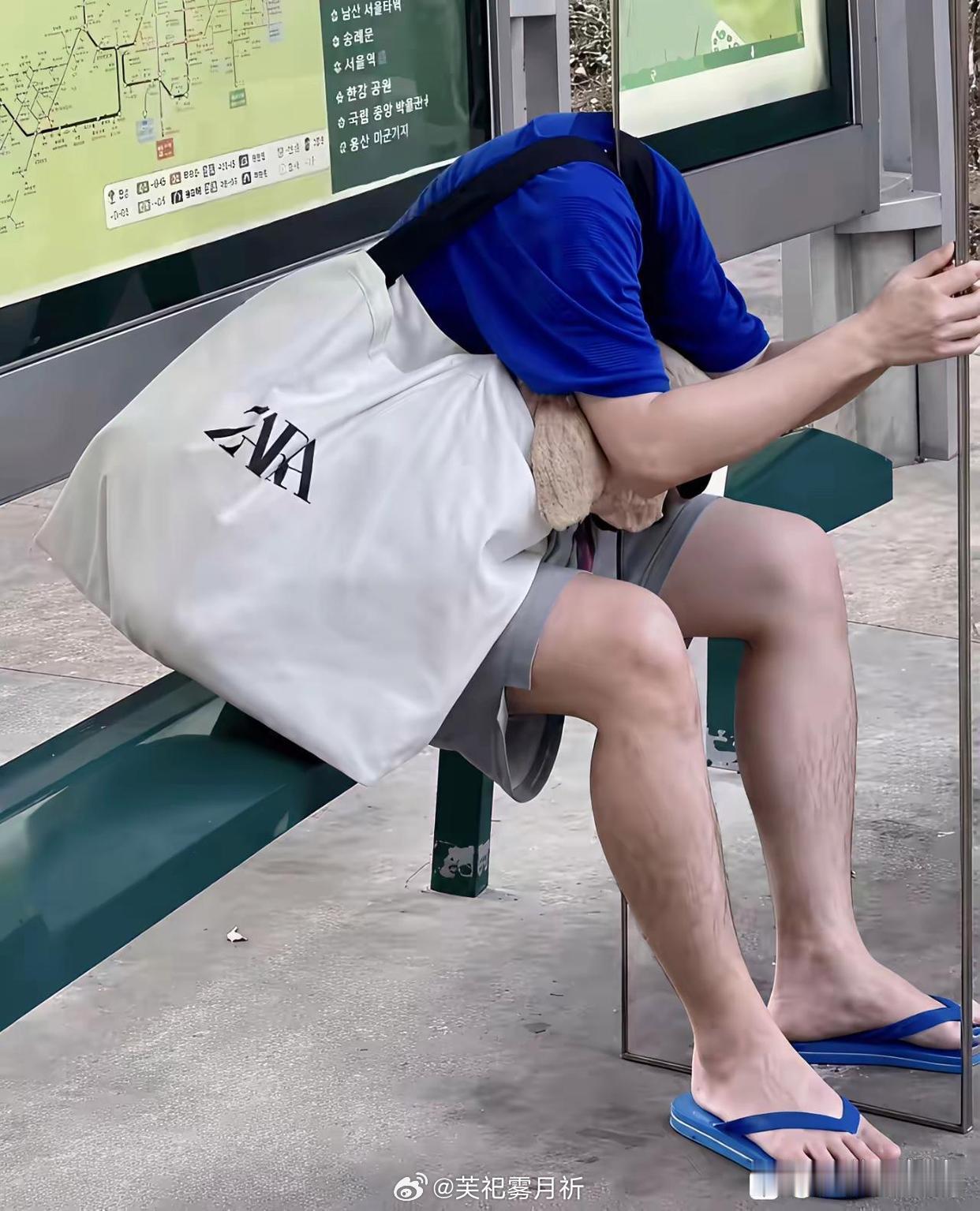 第一眼看到真有点吓人 