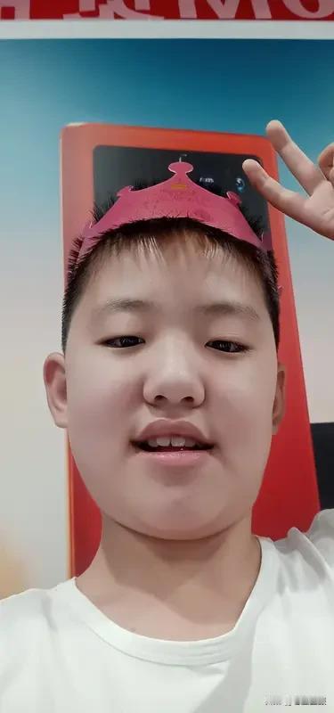 如果国家需要我上战场，我肯定会去！昨晚刷到个北京街头采访，30个00后被问“若国