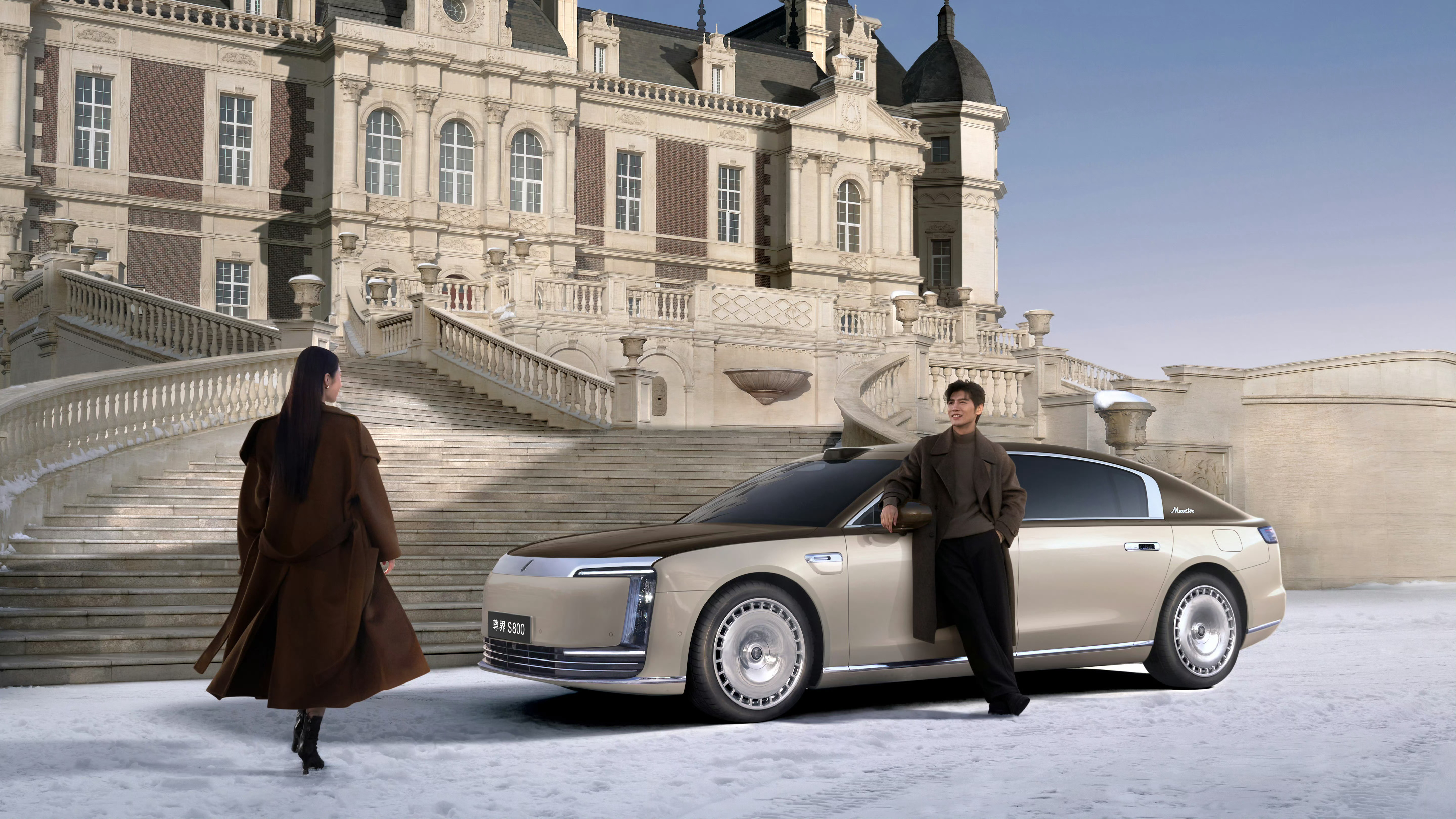 今年我最后悔没买的一辆车：尊界S800。这种后悔在看到的实车后达到了顶峰，S80