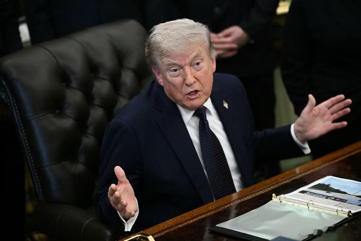 【特朗普在伊朗问题上警告说“不要急于求成”】（CNN）唐纳德·特朗普总统正大张旗