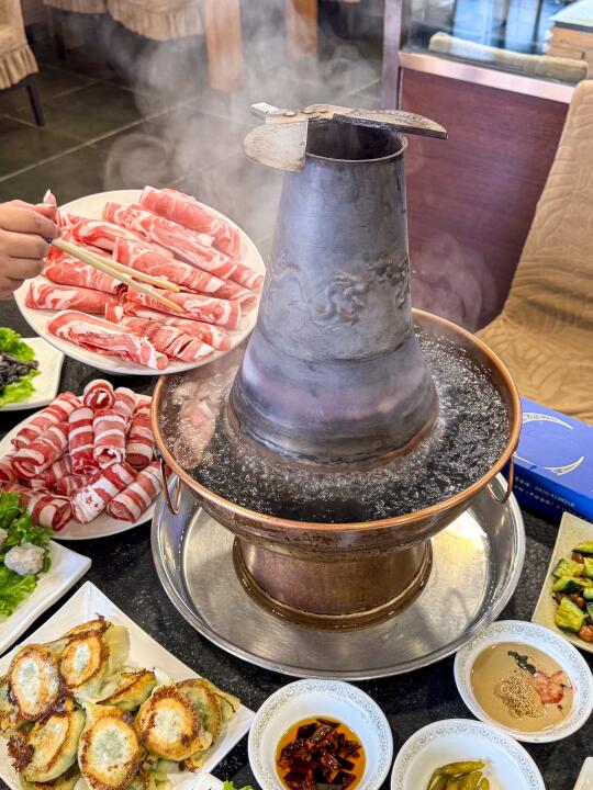 锦州开了好多年的手切羊肉 铜锅涮肉！