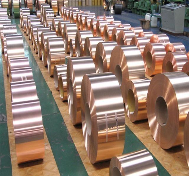 我国现在最大的弱点不是芯片，而是埋在地下的铜。2023年，全国使用铜1522万吨