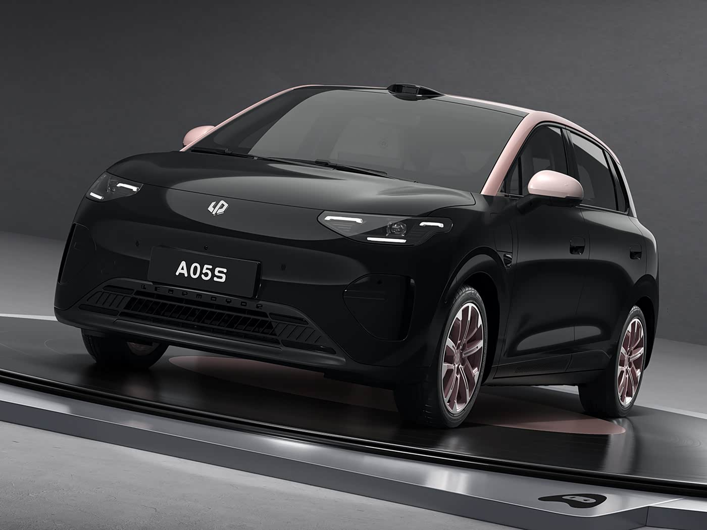 A系列首款轿车！零跑A05s内饰官图发布 