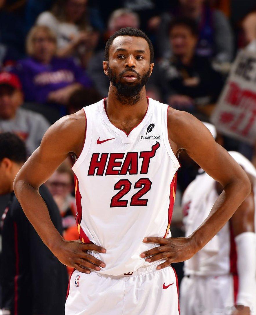 Brett Siegel：热火在任何涉及威金斯的交易中，都要求得到一个首轮签。 