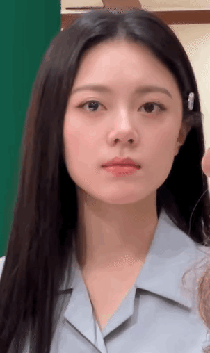 赵今麦这种[彩虹屁][彩虹屁][彩虹屁]独属于少女的灵动性诶～ ​​​