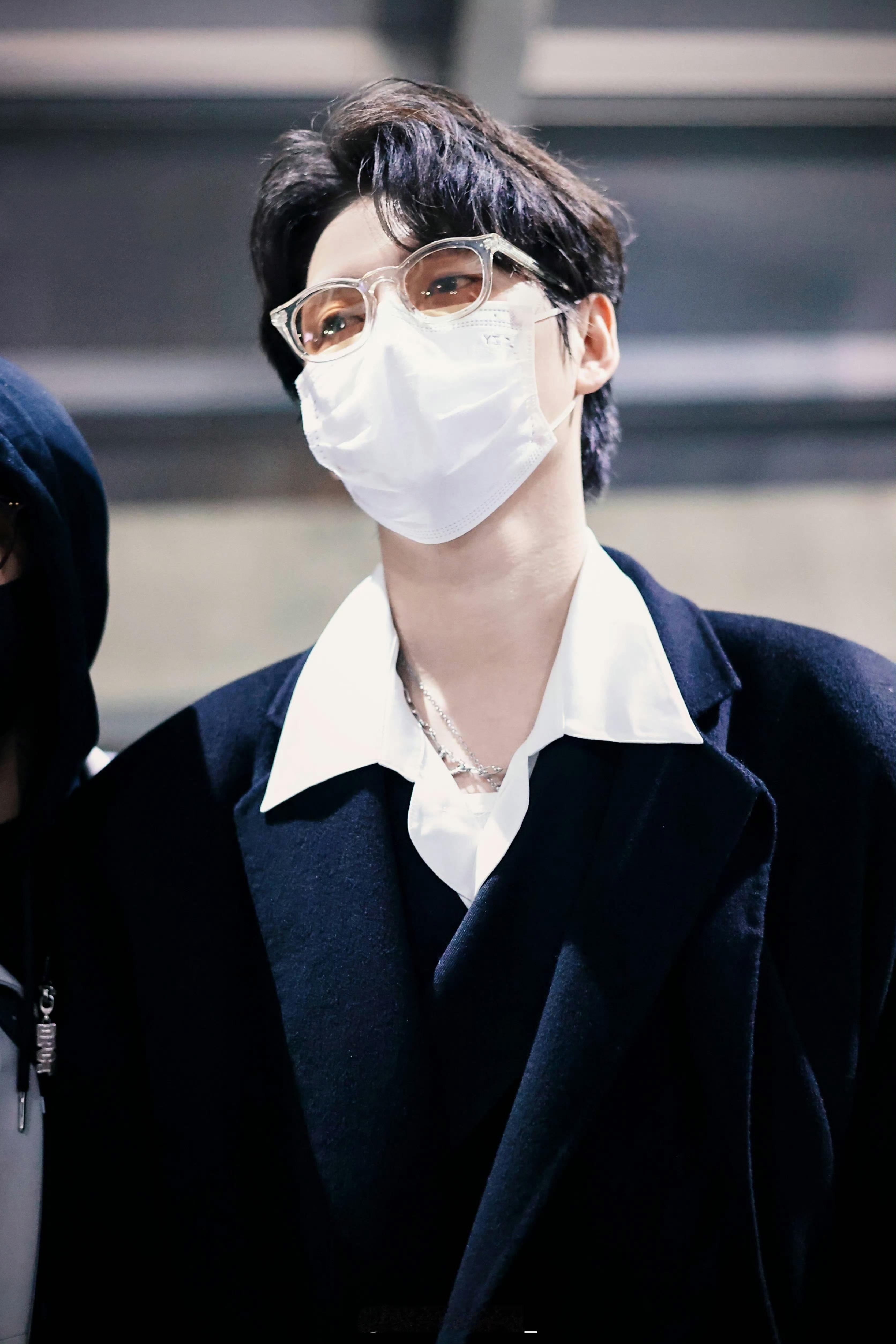 你大哥还是你大哥. 