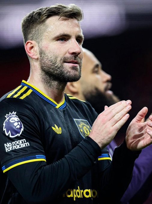 卢克·肖是曼联队内唯一一个在已进行的30轮联赛比赛中全部首发的球员。曼联