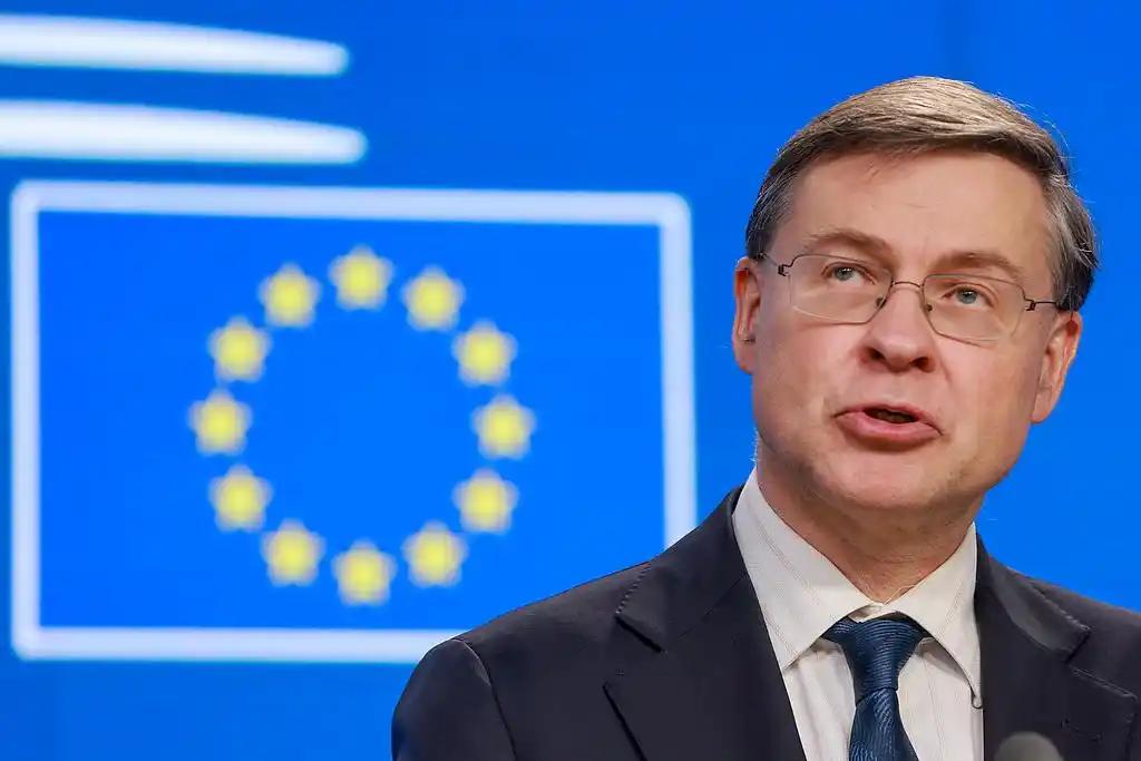 欧盟那边又爆致命利空，所有人都得绷紧神经了，3月27号欧盟负责经济事务的委员瓦尔