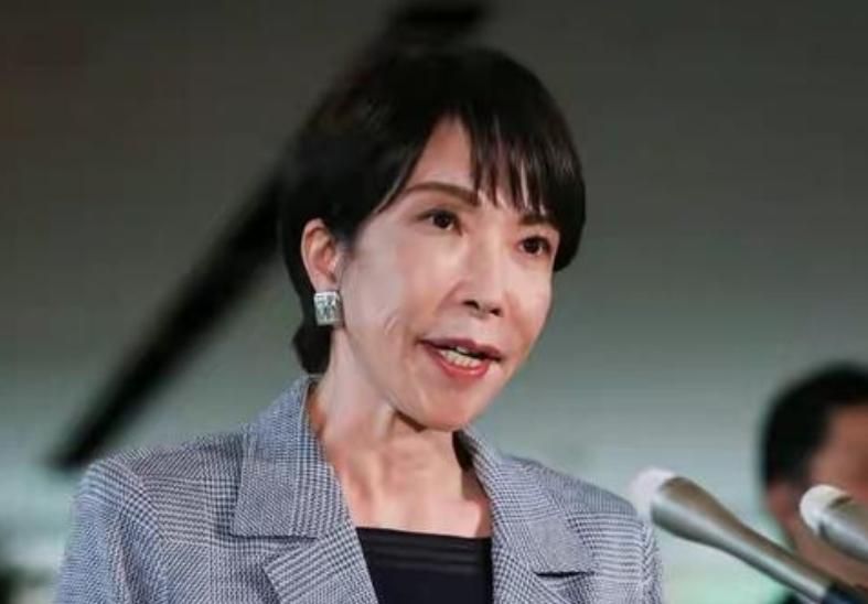 玩火自焚！日本疯狂援乌，终于踩爆了俄罗斯的红线！
 
日本官方在同一天公布了两个
