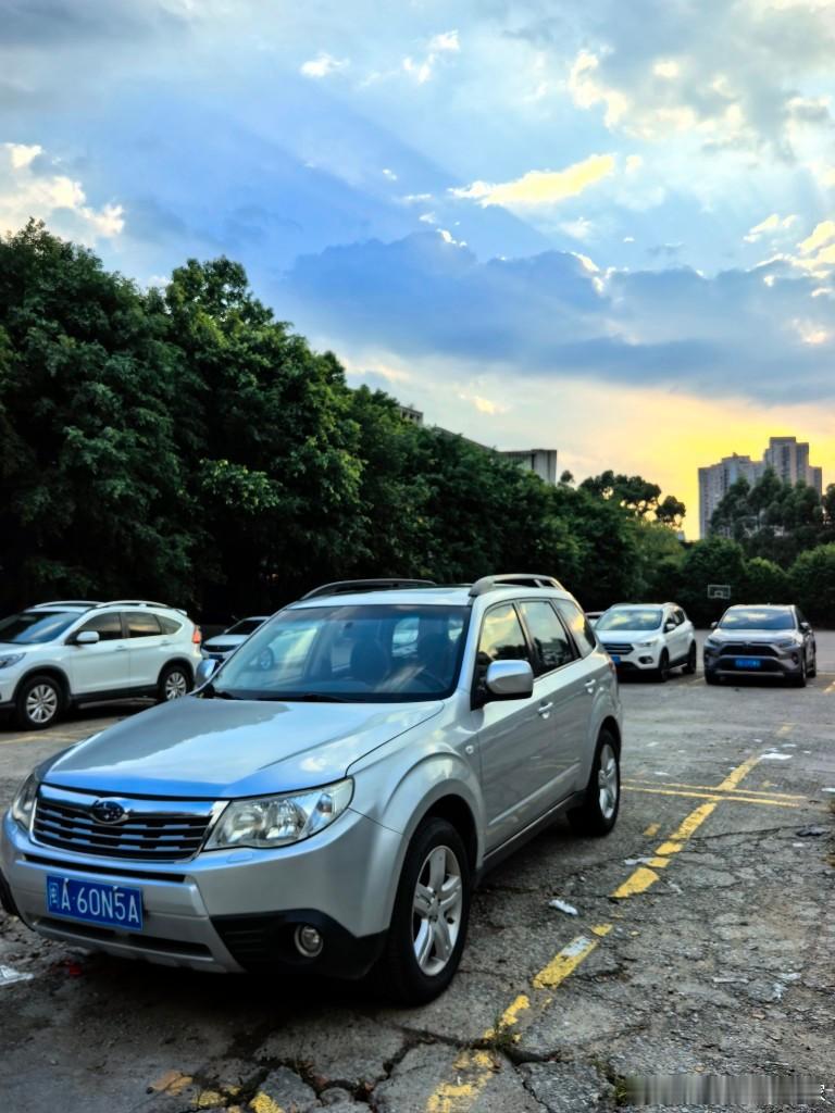 斯巴鲁森林人寄养在朋友家三个月，今天去取回来，六月时收音机设定调频的fm893已
