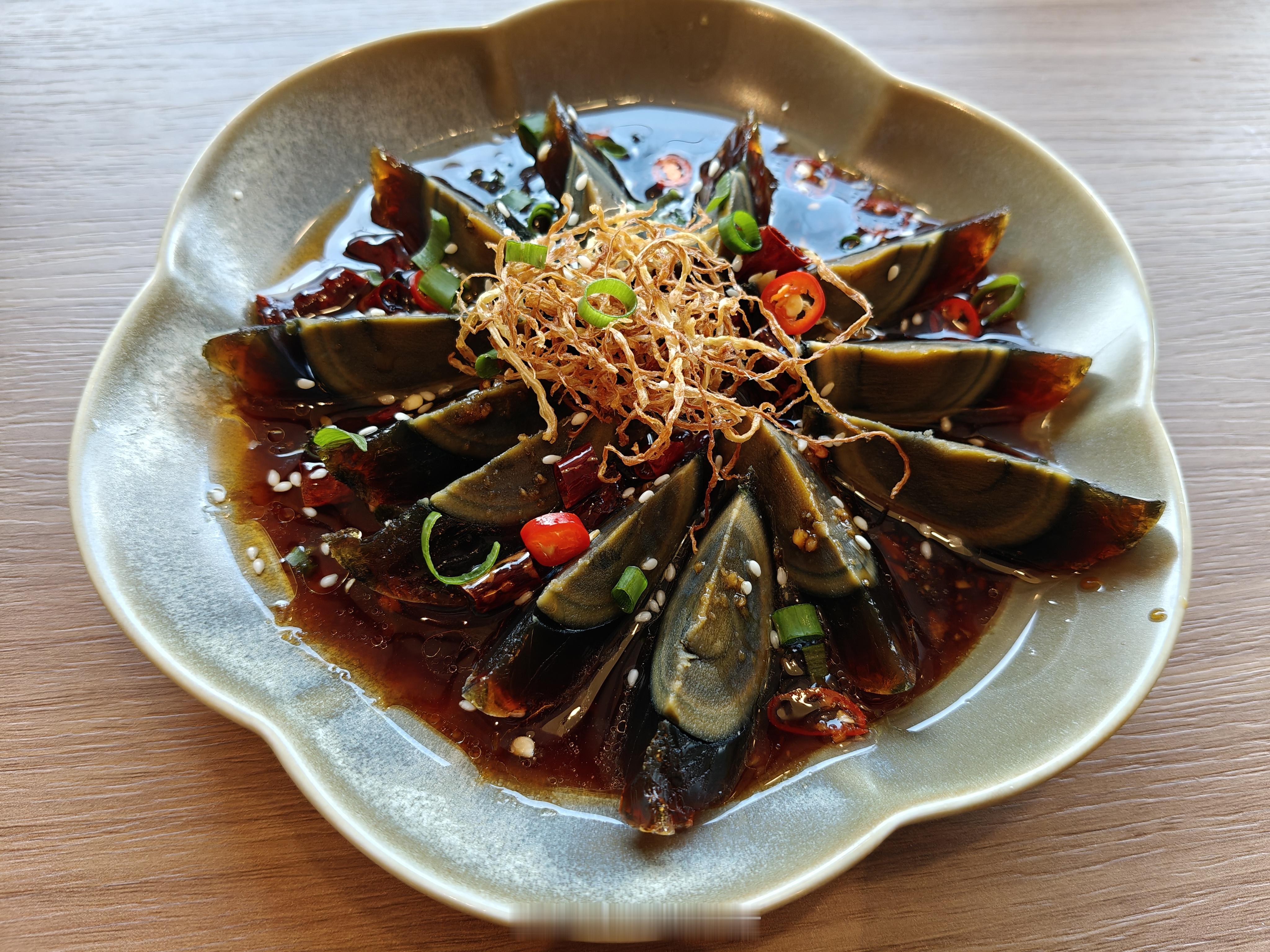 𝐈𝐭'𝐬 𝐓𝐨𝐝𝐚𝐲 ⸝⸝ 🫶🏻  𓏲🥟今天做个“ 饺饺