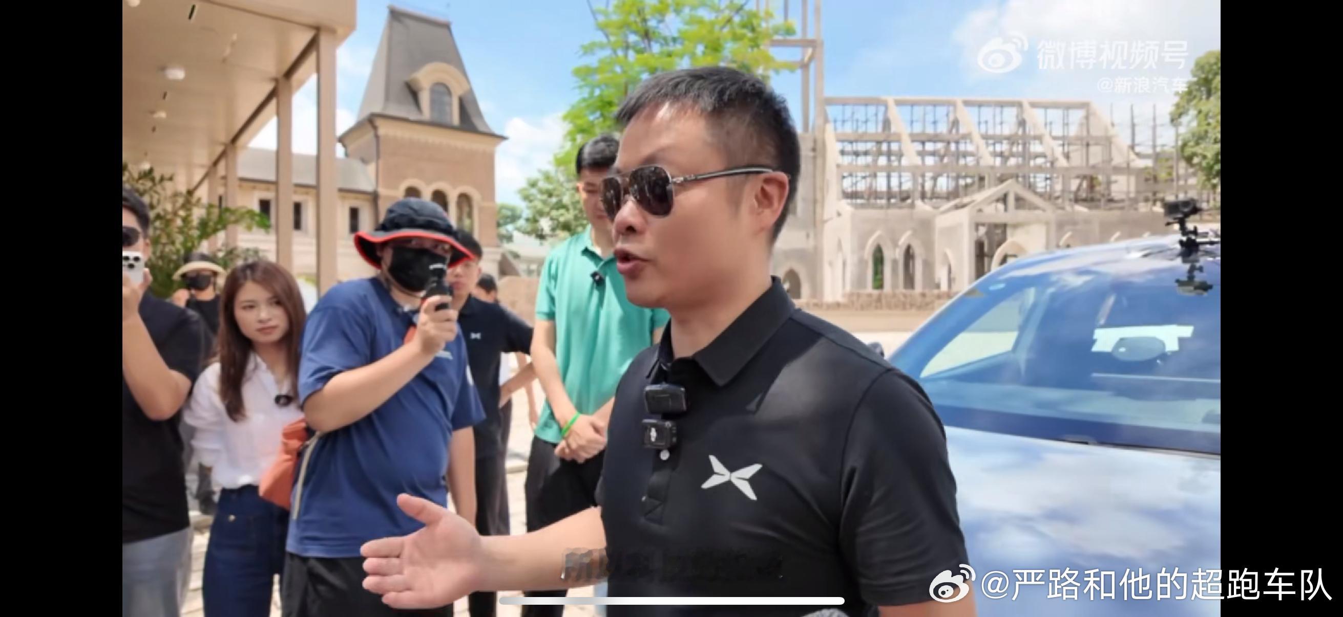 何小鹏与雷军商量过G7和YU7上市时间 小米YU7与小鹏G7的发布日期接踵而至，
