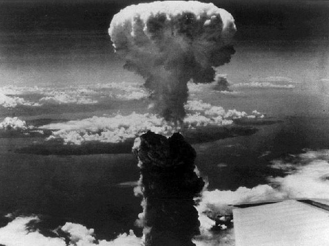 #广岛原子弹爆炸80周年# 8月6日，日本广岛原子弹爆炸80周年，广岛市举行和平