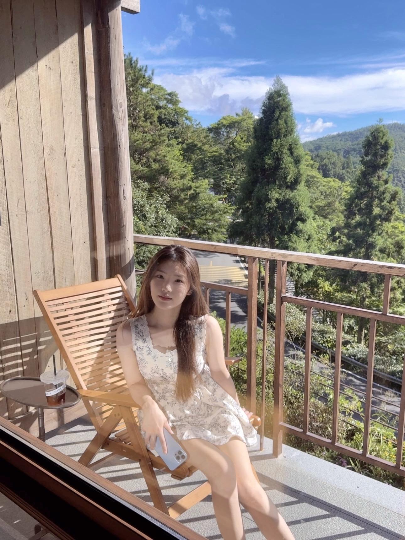 邓布利多拿法杖指着你的时候，他说什么都是对的