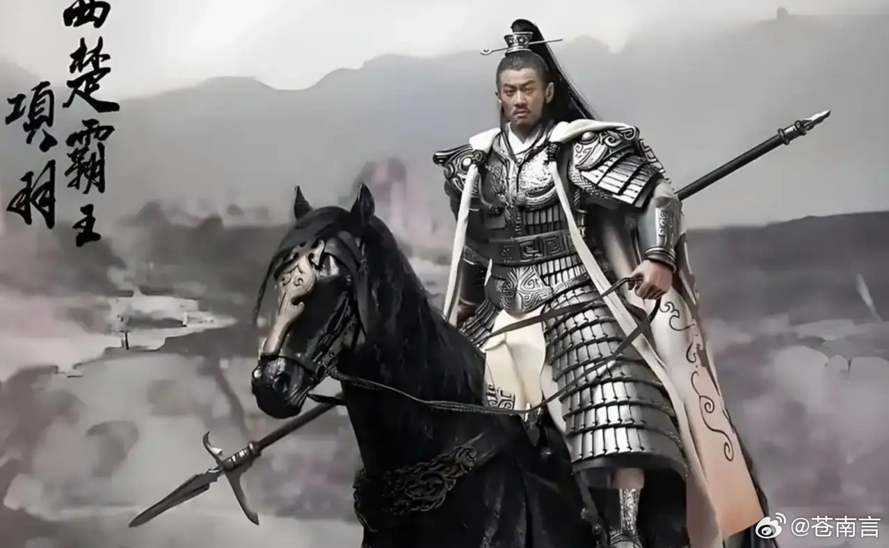 钧正平评粉底液将军这种阴柔美其实是一种文化殖民，从日韩传进来的，在国内借助某平台