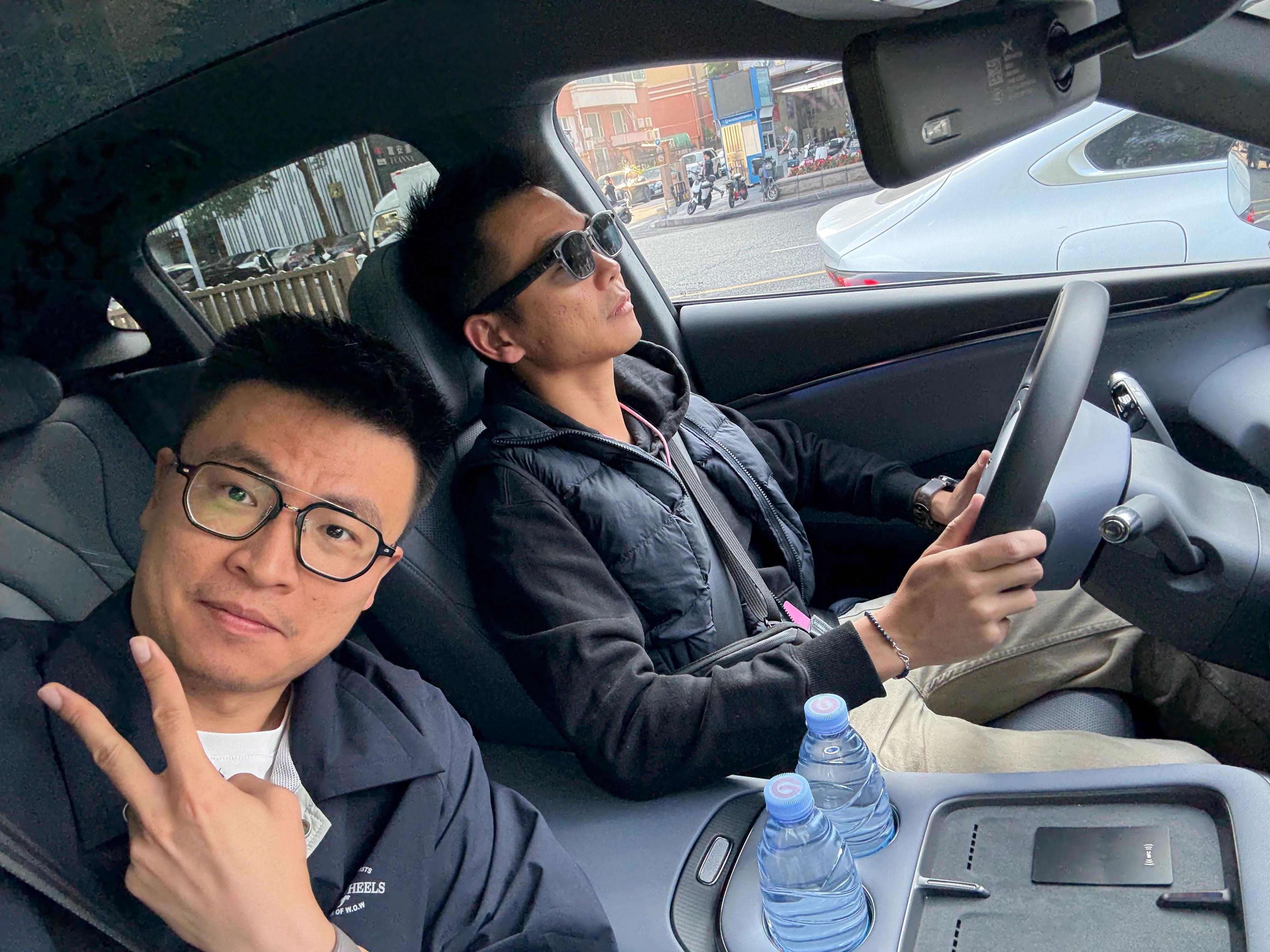 这家伙早上磨磨唧唧的，要迟到听苏箐专题演讲了，BTW，我趁他墨迹的时候，抢先看了