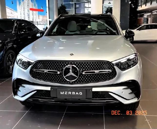 谁懂啊！2026款奔驰GLC这波直接戳中我了
 
刷到新款奔驰GLC真的是忍不住