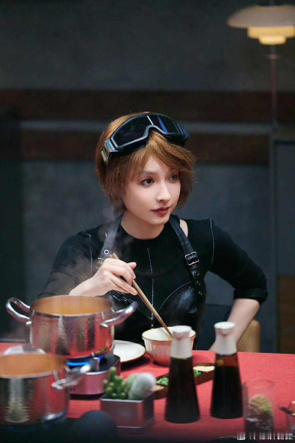 大侦探11 我的评分：芒果六六迎新春大侦探特辑大侦探新春特辑氛围温馨欢乐，熟人局