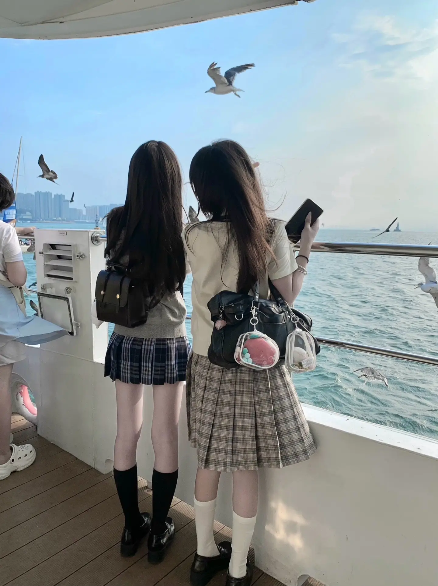 你说你想去看世界 于是天南地北我永相随