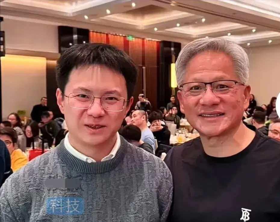 宇树和英伟达合作机器人，一夜之间口碑就崩了，这究竟是为啥呢？很多人都说看不懂，其